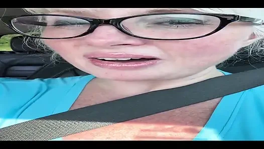 Büyük sulu şeftali seni lol gibi gösteriyor