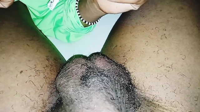 Büyük zenci yarağımı tıraş ediyor ve sonra sikiyor bölüm6