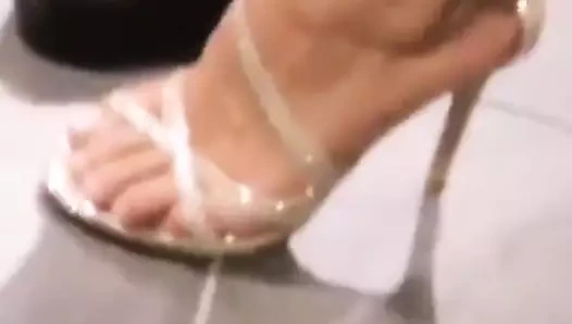 Sevimli ayaklar ve ayakkabılar