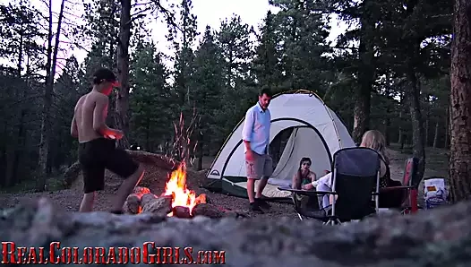 Sikiş başlamadan önce tekmele