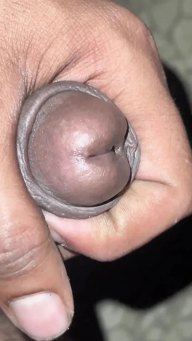 stepsister ko dekh kar mutthi laga di