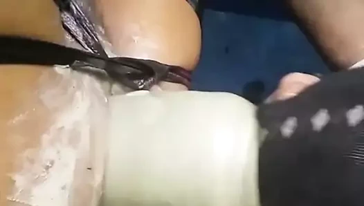 Bana bakan koca bir delik. umarım sen de benim kadar eğlenirsin