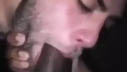 Beyaz boğaz Kullanılmış olarak sikme oyuncak