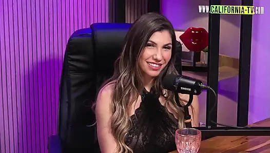 Latin ateşli Alexia Dhein ile podcast