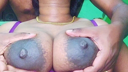 Sandra hot bhabhi Brust Scene No. 1