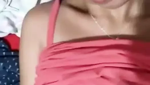 Başka bir barmen kız