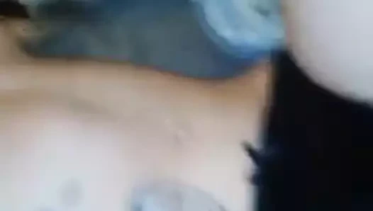 Kasıksız külot sikişi 1