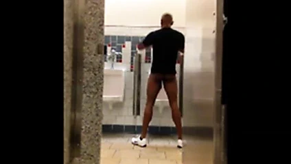 alışveriş merkezi banyo kamu jo