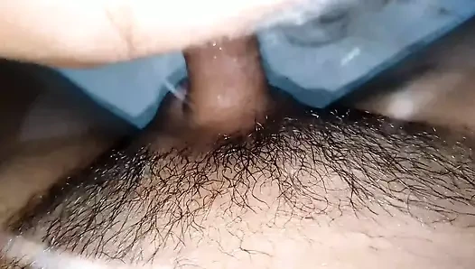 Harika bronz tenli olgun kadın sakso çekiyor