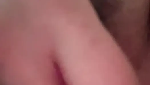 Amateur Bored Housewife Secretly Masturbates 5x a Day