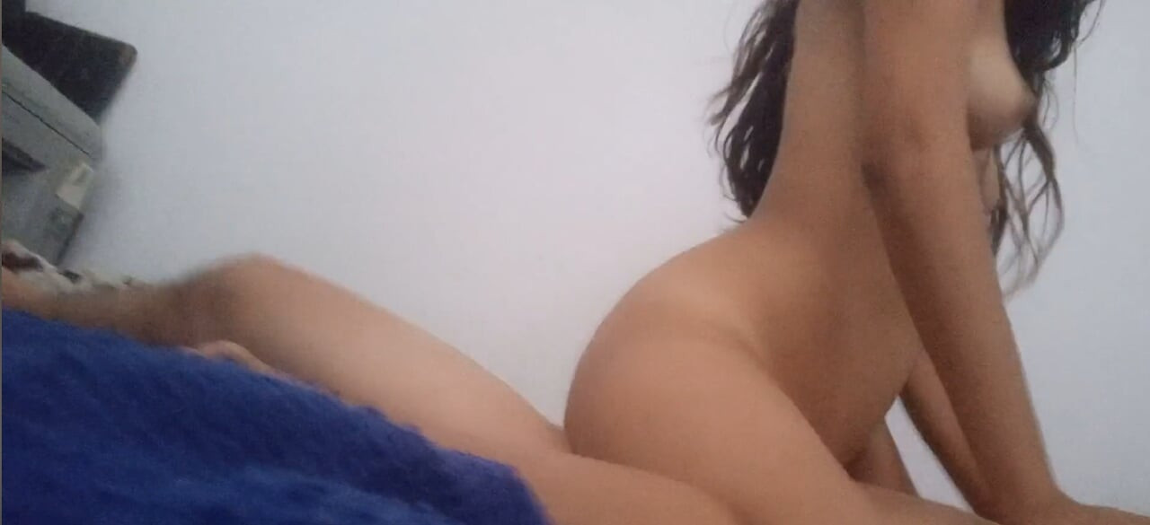 HARD SEX OF TEEN18+ GIRL RIDING A HARD COCK