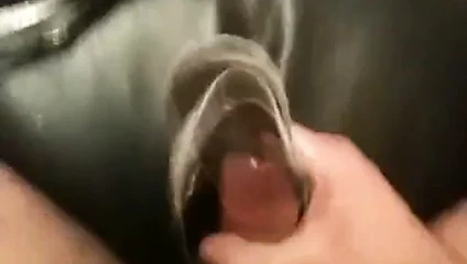 Topuklu kız sikişiyor (1)