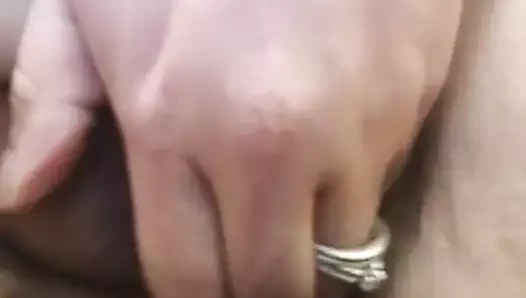 Öğle yemeği molası sırasında karısı