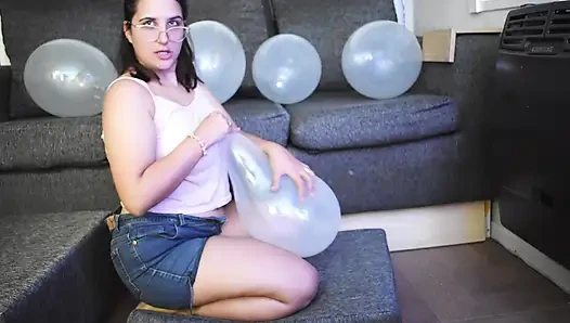 Beyaz balonlar sakso ve pop rahatlatıcı terapi - bunny looner