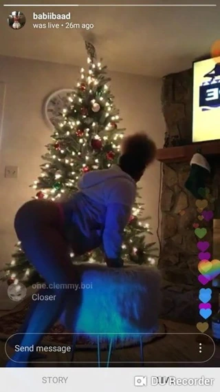 Bu teasin kaltağı sikmek istiyorum