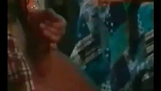 Fotoğrafçılar seksi kız modellerini beceriyor