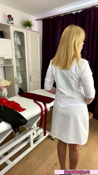 Sugarnadya sadece bir epilasyon ustası olmadığını gösterdi…