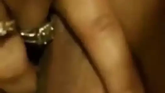 Karışık ıslak güzel şişman traş kedi mastürbasyon