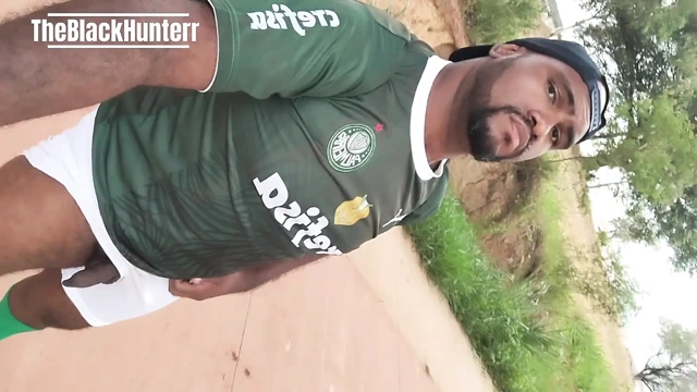 Maçtan sonra kıyafetlerimle sokakta