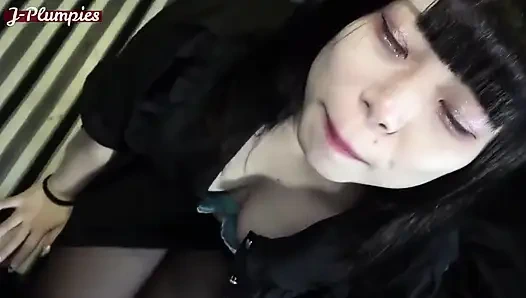 Patlayıcı kıvrımlı emekli idol, özel mesai sonrası buluşması derin bir döllemeyle bitiyor