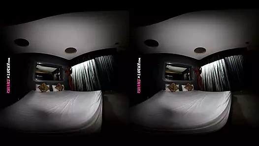 Yüksek topuklu amcık önünüzde azdırıyor