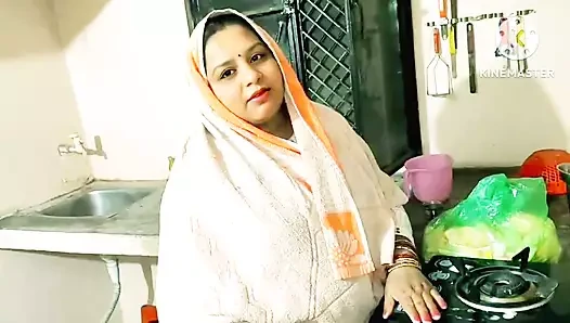 Hintli sert komşu çocuk evli kadın