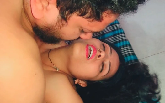 Üvey erkek kardeşle sert misyoner sikişi