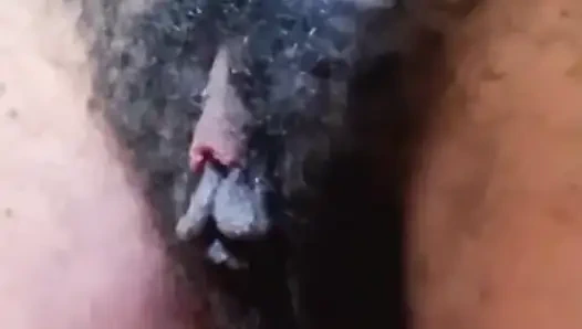 Parasını yediğim için beni sikmek istiyor