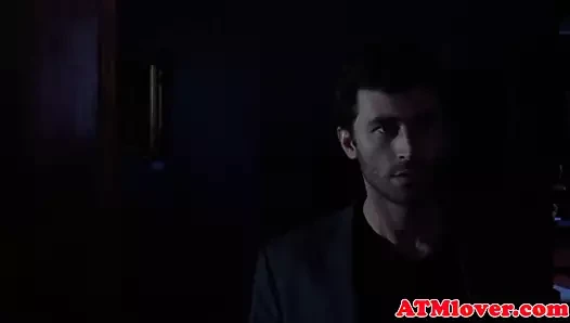 Şaşkın bebek Assfucked içinde pov sonra emme