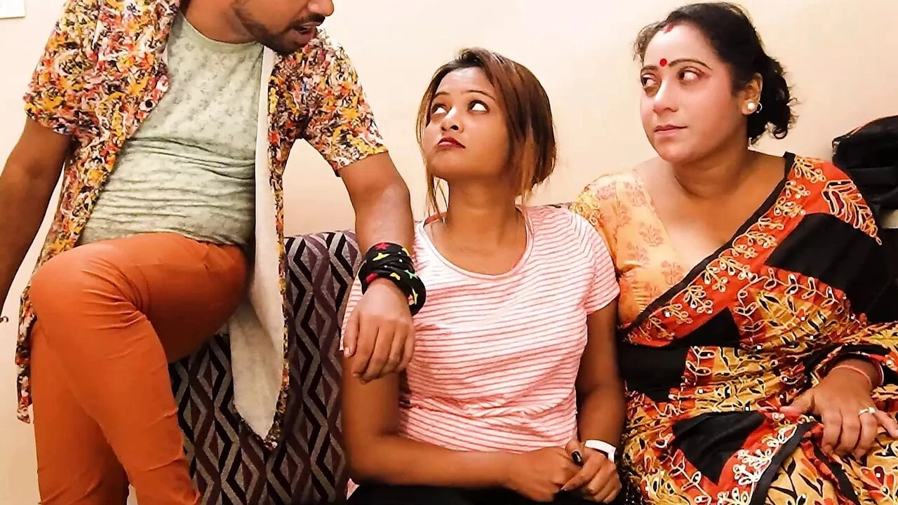 डर्टी बड़े बूब्स मम्मी का ठुकाई