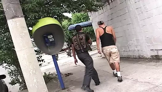 Prezervatifsiz hamam sahnesi 4