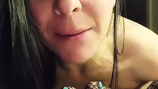 I Just Cashed Out, Which Good Boy Is Filling Stepmom up