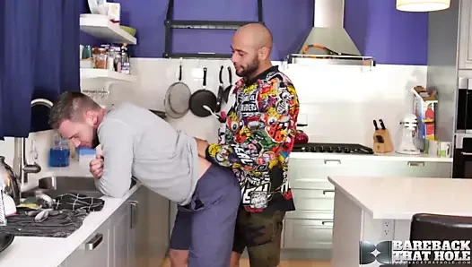 Eyersizo delik muscle latino leo forte ırkları hans berlin