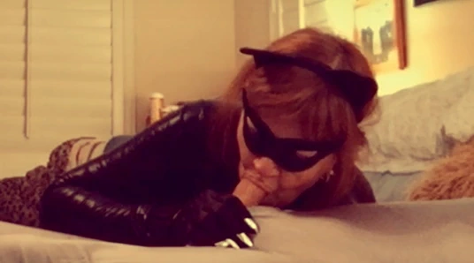 kedi kadın batman'i berbat ediyor