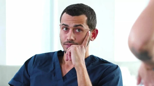 Göğüs masajı gerçek bir anal zevke dönüşüyor