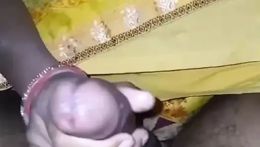 Sızdırılmış mms, yatakta sikişmeden önce köylü desi yenge