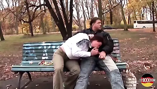 Onu sert seks için almak zor değildi