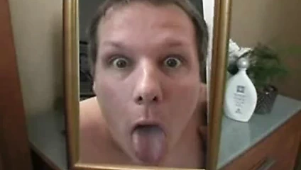 Seksi busty esmer emme ve kahrolası