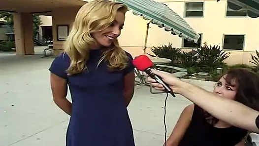 sündige Neugier entgleist mit jungen College-Girls (18+)