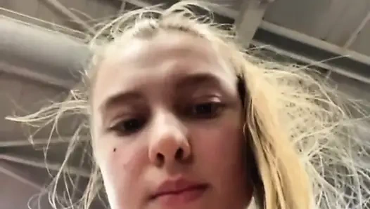 Antrenman yaparken bir yabancıyla tutkulu seks