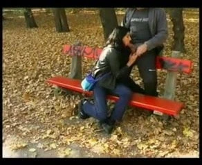 Sürtük eş oral seks tarafından yabancılar içinde park