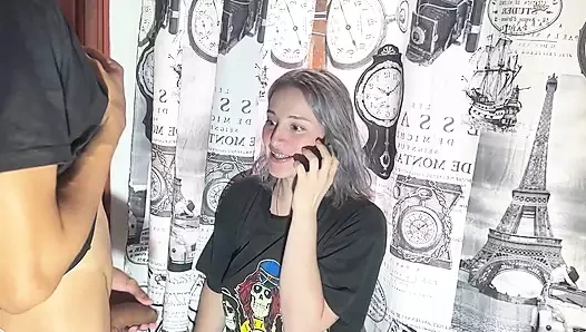 Ben kocamla telefonda konuşurken üvey oğlum beni sikiyor