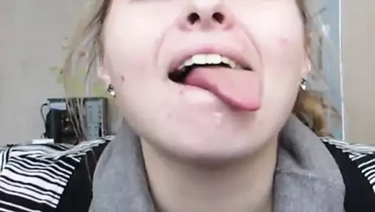 o senin boşalmak istiyor