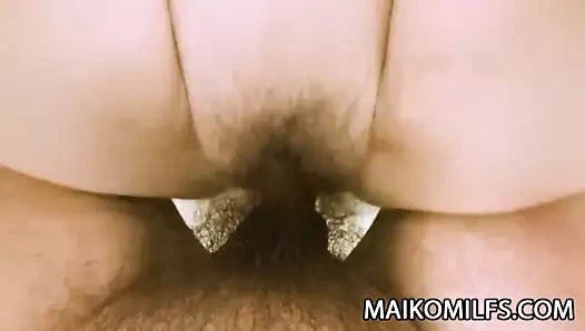 Keiko ayata - sıcak full milf ile eğlenceli seks deneyimi