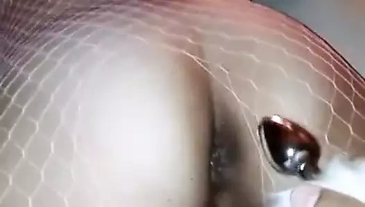 Bir boğa tarafından takıldı