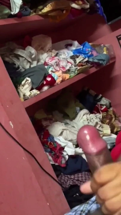 Güzel Desi öğrenci sik emmek istiyor ve öğretmen sert xxx öğretiyor | Klip 2