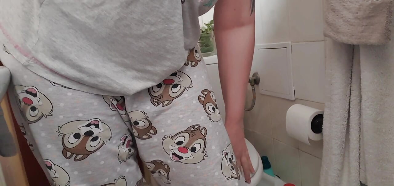 Sabah çiş seksi sulu kedi Derleme