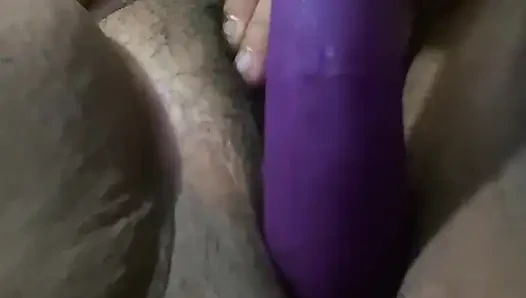 Vibratörle amımı uyarıyorum yoğun fışkırtma orgazmları
