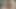 Seksi genç kız otel odasında yatakta yaşlı yarakla çalışıyor