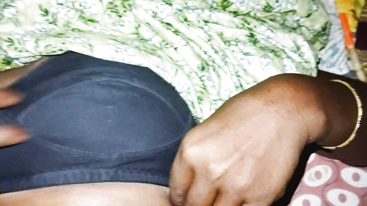 Yasmeen Sar Ke Phool sex video Mr ali ki ladki